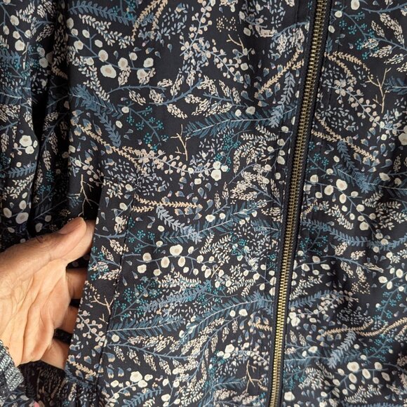 Floral Bomber Jacket - Picture 6 of 10